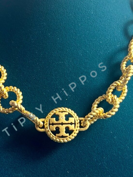TORY BURCH Gold-Tone Chunky Rope Chain Link Necklace With Toggle Clasp - Picture 3 of 8